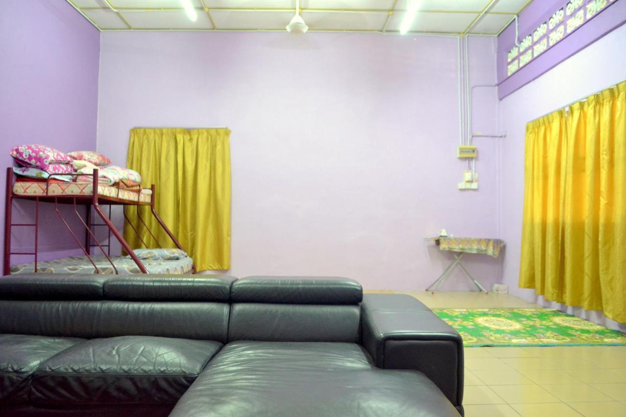 Homestay Jertih Besut Terengganu Buitenkant foto