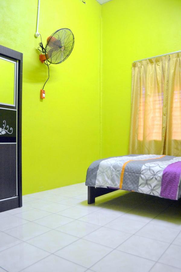 Homestay Jertih Besut Terengganu Buitenkant foto