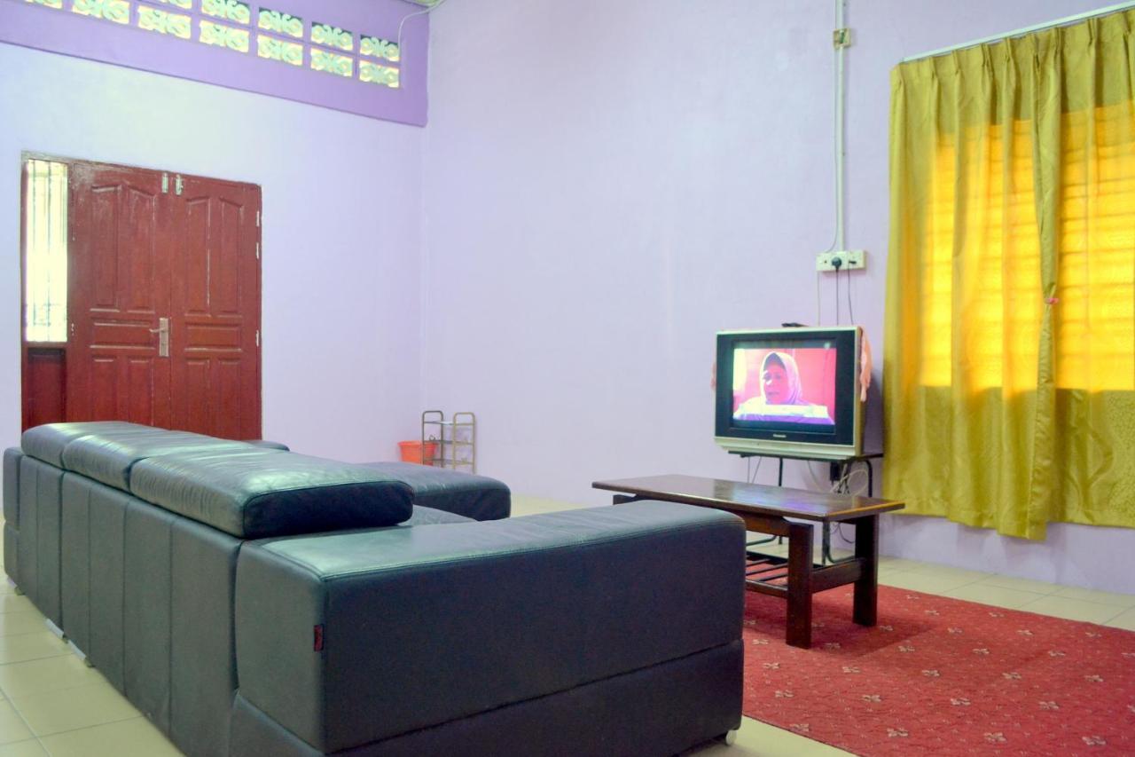 Homestay Jertih Besut Terengganu Buitenkant foto