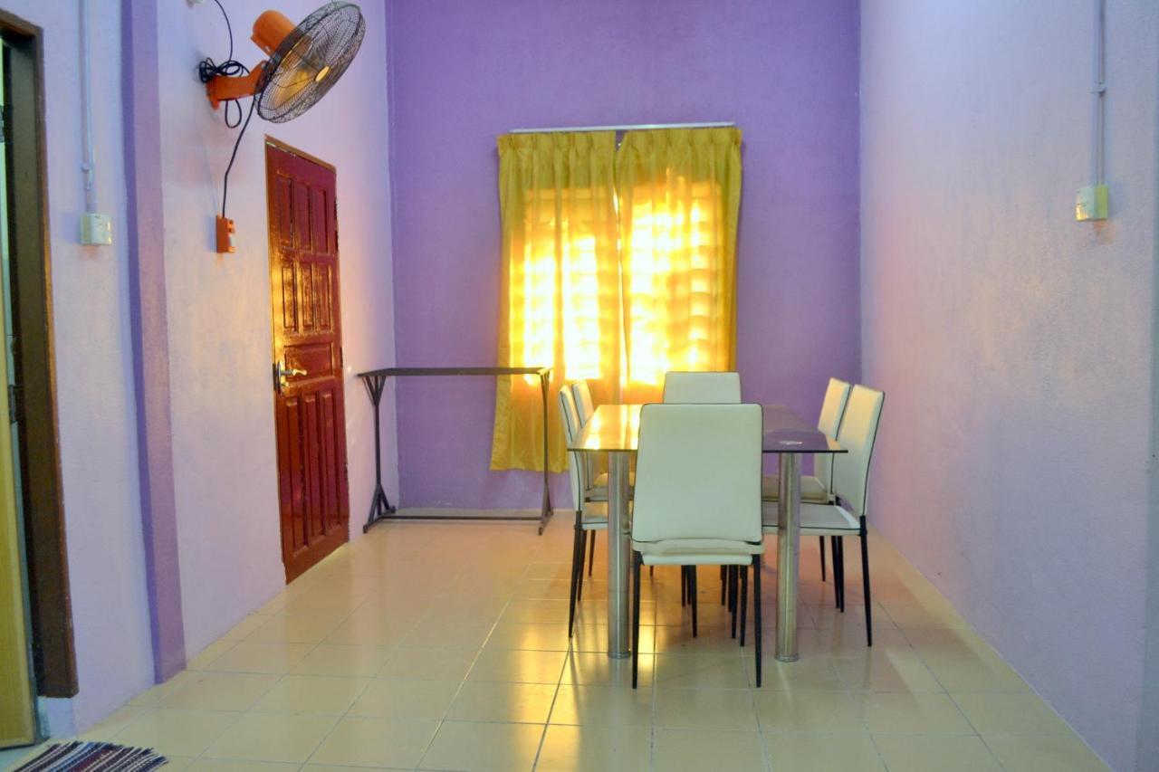 Homestay Jertih Besut Terengganu Buitenkant foto