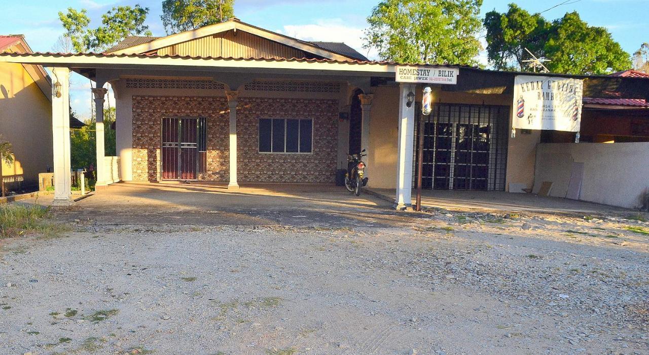 Homestay Jertih Besut Terengganu Buitenkant foto