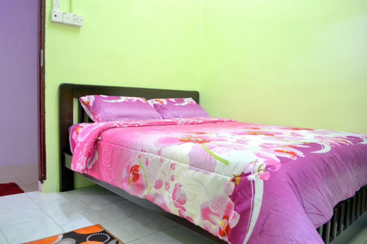 Homestay Jertih Besut Terengganu Buitenkant foto